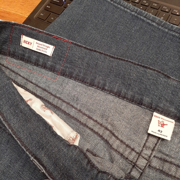Man's Jeans - Picture 2 of 9